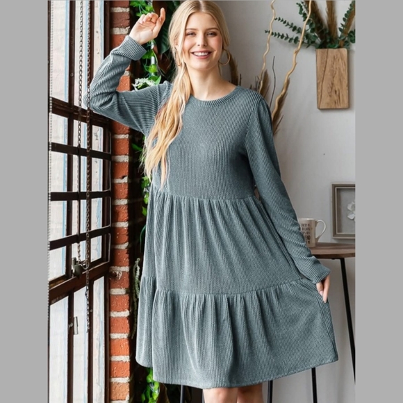 New Heimish Urban Ribbed Tiered Dress - Picture 1 of 1